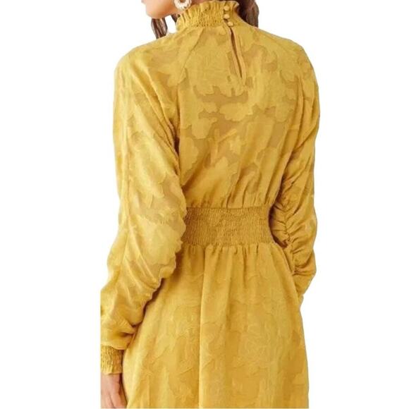 Forever 21 Gold Mock Turtleneck Dress - Picture 5 of 7